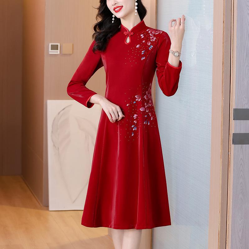 ワンピース ミセス ママ 結婚式 披露宴 フォーマル お呼ばれ エレガント レトロ 改良版 チャイナドレス 切り替え Aライン 長袖 スタンドカラー ミモレ丈 ワインレッド ボルドー