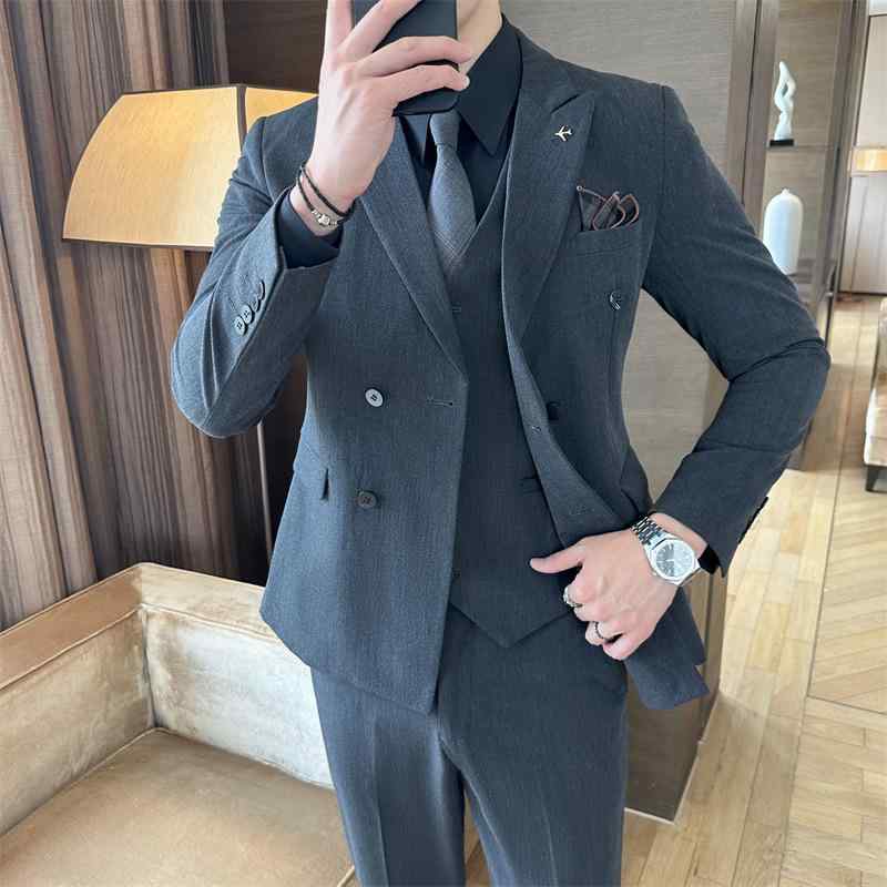 スーツ メンズ シワになりにくい ビジネス フォーマル 結婚式 通勤 ダブルブレスト セットアップ 高級感 ブラック 秋冬 スリムフィット ピークドラペル 化学繊維混紡 レーヨン混紡