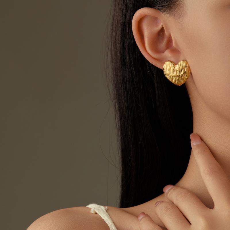 Other - ピアス レディース ステンレス 18金仕上げ 電気メッキ加工 高級感 ハート ラウンド フレンチ プリーツ加工 欧米風 インスタ風 万能
