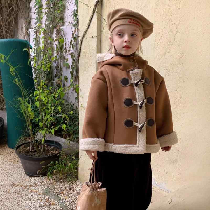 コート キッズ 女の子 ベビー 子供 男女兼用 裏ボア フェイクムートン 保温 暖かい 厚手 フード付き ダッフル 韓国風 おしゃれ スウェード調 ショート丈 ...