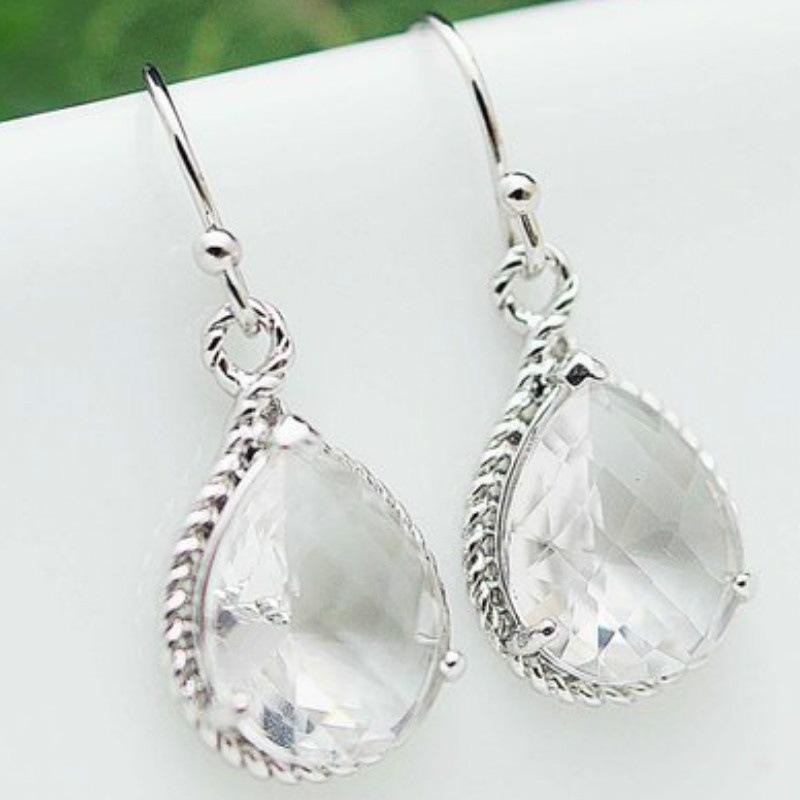 ピアス レディース 女性用 ジルコニア シルバー925 電気メッキ加工 ハート型 ホワイト 華奢 上品 結婚..