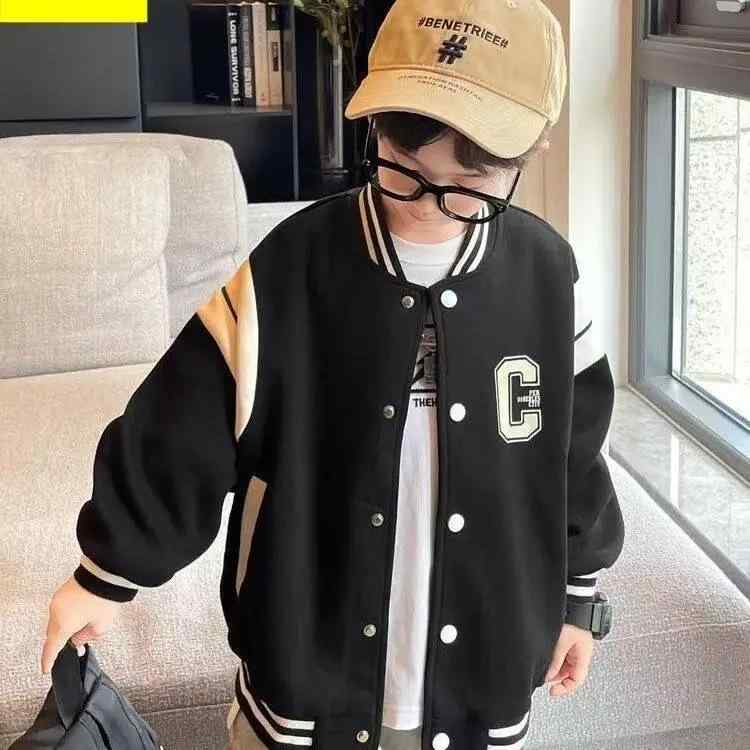 キッズジャケット 男の子 ジュニア 柔らか加工 ポリエステル 長袖 ショート丈 フードなし スポーツ ロゴプリント ストリート系 春秋物 野球ジャンパー おしゃ...