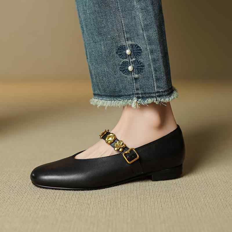 パンプス レディース 女性用 浅履き ラウンドトゥ ローヒール 牛革 レザー 本革 メタルフラワー ワンストラップ メリージェーンシューズ レッド レトロ 通勤...