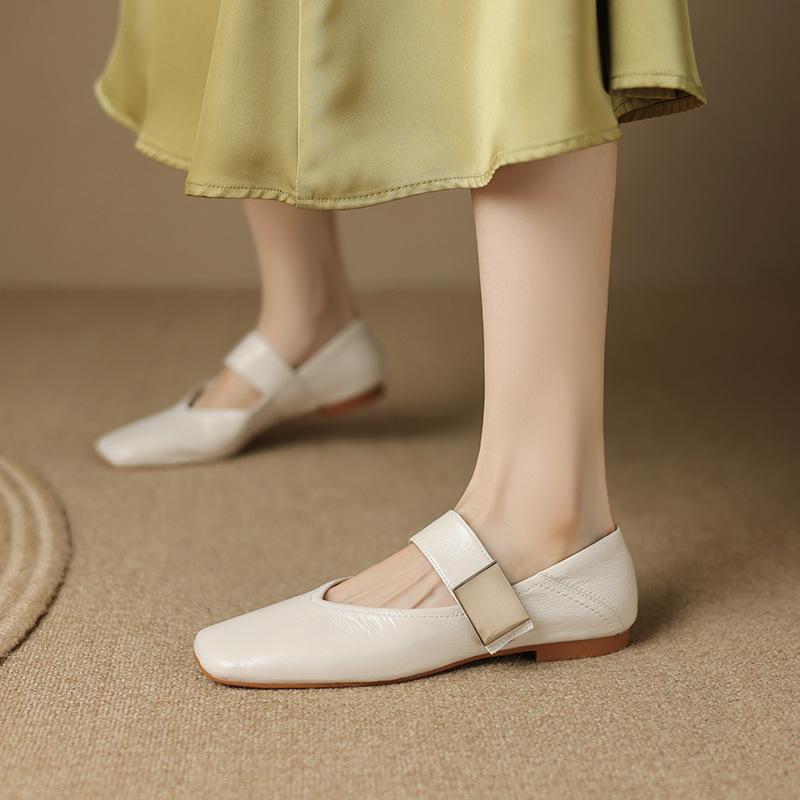 メリージェーンシューズ レディース 羊革 快適 ソフトソール ローヒール フラット スクエアトゥ メタルスクエアバックル パンプス デイリー オフィス 通勤 大...