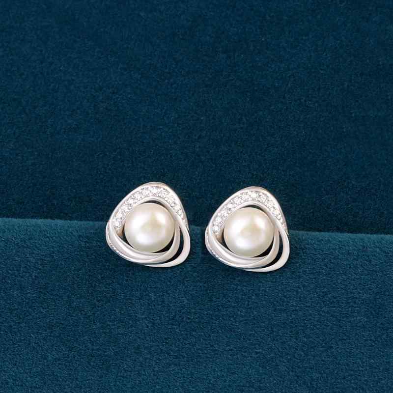 ピアス レディース S925純銀製 金属アレルギー対応 シルバー 天然淡水パール パン型 ジルコニア 三角形 上品 繊細 大人 かわいい おしゃれ オフィス 通勤 普段使い 万能 耳飾り