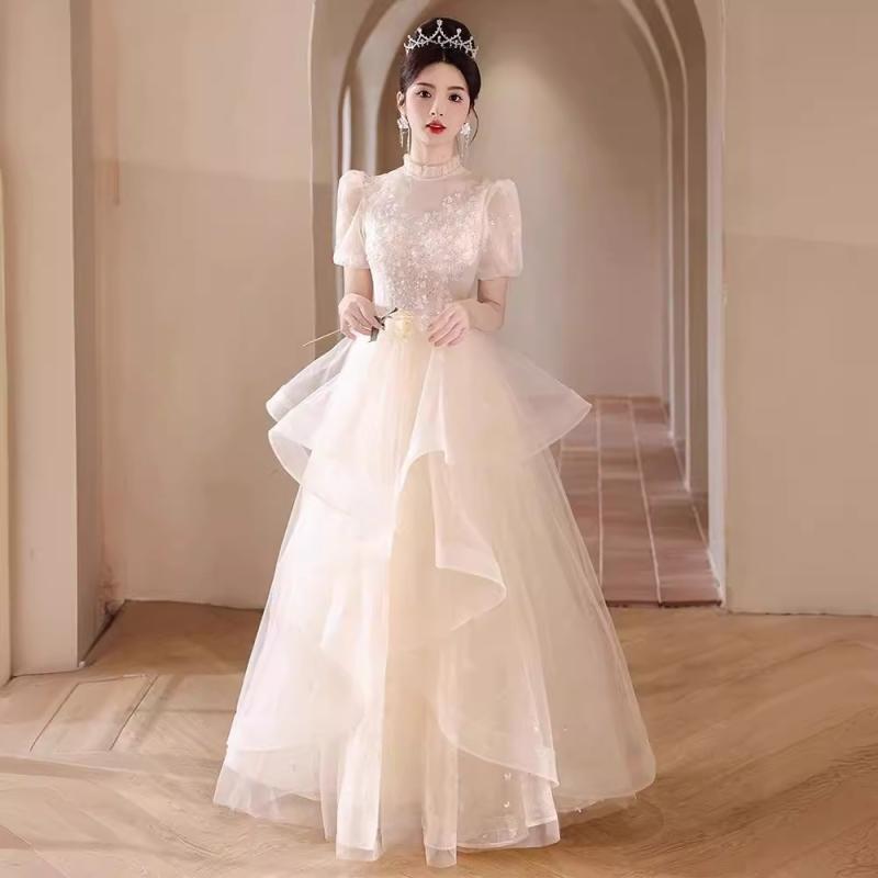 ドレス レディース 女性用 高級感 ライトラグジュアリー 個性的 エレガント 上品 ハイウエスト パフスリーブ 立体装飾 シャンパンカラー ロングドレス パーティードレス フォーマル プリンセスライン 成人式 発表会 ポリエステル