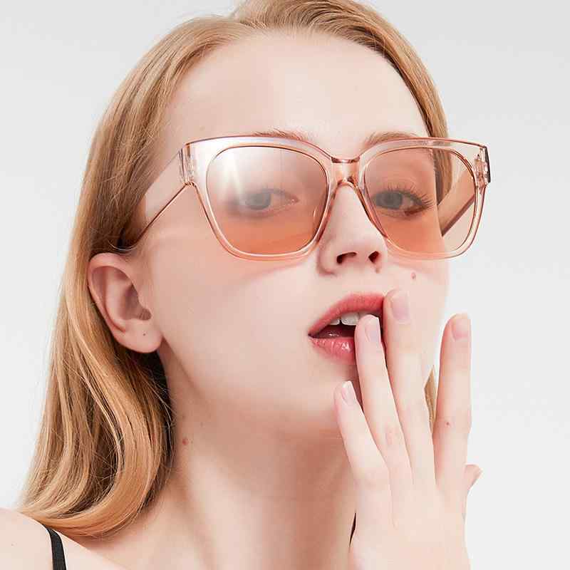 サングラス レディース UV400カット 紫外線対策 小顔効果 スクエア ビッグフレーム 欧米風 レトロ おしゃれ トレンド ドライブ 旅行 アウトドア 普段使い 個性的 万能 アイウェア