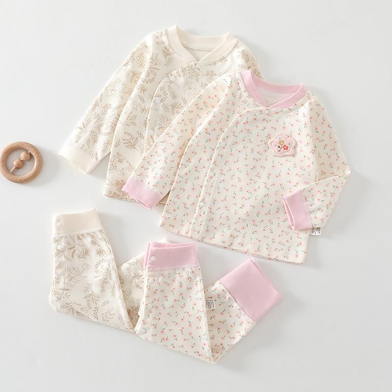 ベビー肌着 女の子 吸汗速乾 敏感肌 柔らか 綿100% 縫い目なし 脇開き 腹巻付き 股下スナップボタン オールシーズン パジャマ ルームウェア 上下セット かわいい 総柄