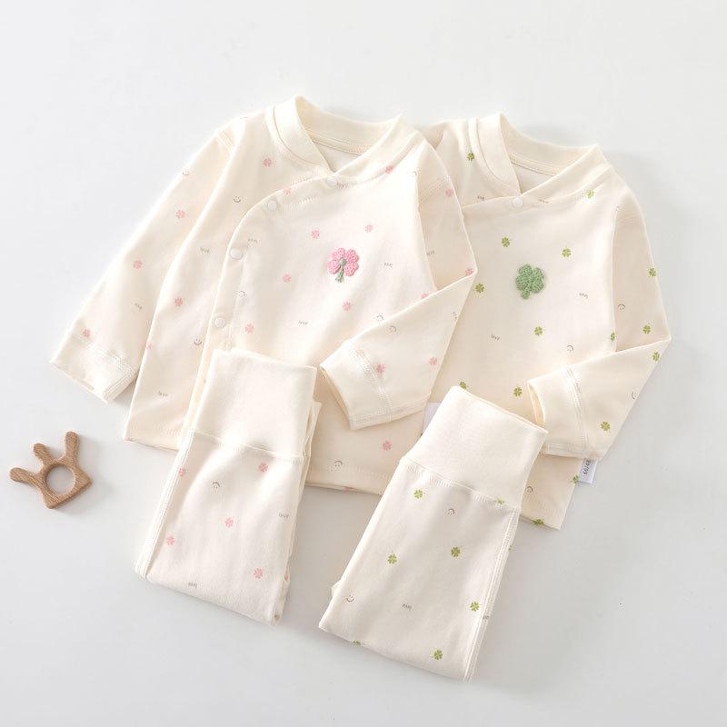 ベビーパジャマ 新生児 ベビー 綿100% 吸湿速乾 柔らかい 肌に優しい 春秋 ハイウエスト 腹巻付き 股下スナップ 打ち合わせ 上下セット ルームウェア かわいい 花柄