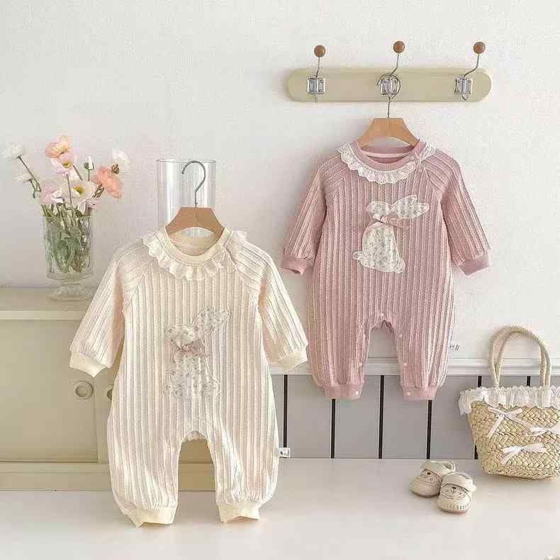 ロンパース ベビー 男女兼用 新生児 春秋 長袖 コットン リブ素材 ジップアップ 前開き うさぎ柄 かわいい カバーオール お出かけ 普段着 部屋着