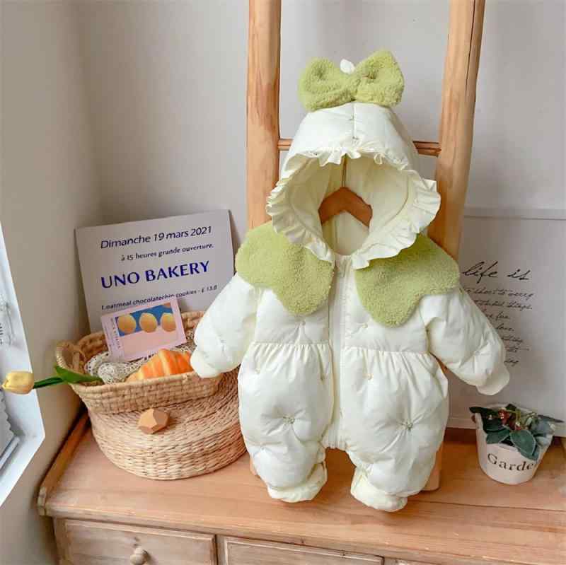 ロンパース ベビー 女の子 新生児 冬用 あったか 裏起毛 中綿入り フード付き ジップアップ カバーオール 防寒 おでかけ着 かわいい 長袖 綿混素材 グリーン