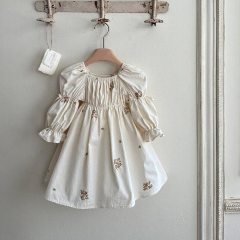 ワンピース 女の子 ベビー 秋冬 花柄刺繍 ランタンスリーブ パフスリーブ プリンセスドレス ロング丈 コットン100% Aクラス安全基準 柔らか素材 通園 お出かけ 発表会 フォーマル かわいい