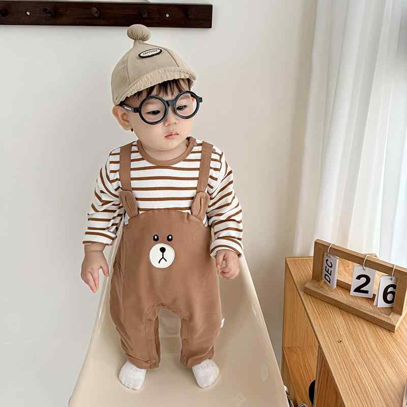 ・対象年齢: 新生児（0〜1歳、80cm以下）・性別: 男児・袖丈: 長袖・厚さ: 薄手・主な素材: ポリエステル95%・開閉: プルオーバー・スタイル: キュート・カテゴリ: ロンパース・デザイン: ロング丈・カラー展開: ブラウン・サイズ展開: 66cm、73cm、80cm、90cm