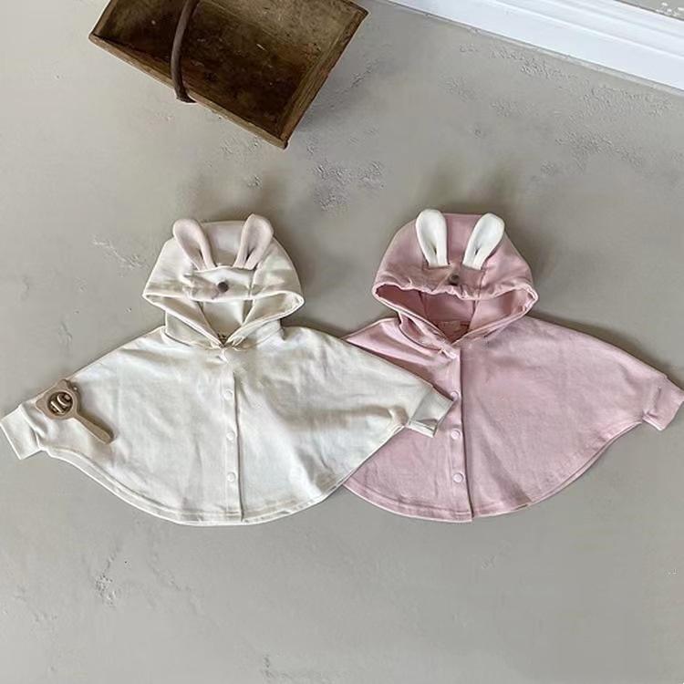 ・カテゴリ: ベビーポンチョ・スタイル: 韓国風・主な素材: 綿90%・生地加工: 柔軟加工・厚さ: 普通・性別: ユニセックス・柄: カートゥーン・開閉様式: シングルボタン・デザイン: 兎耳、フード付き、バットスリーブ・カラー展開: アプリコット、ピンク・サイズ展開: 小 (55-75cm)、大 (70-90cm)・対象年齢: 1〜3歳