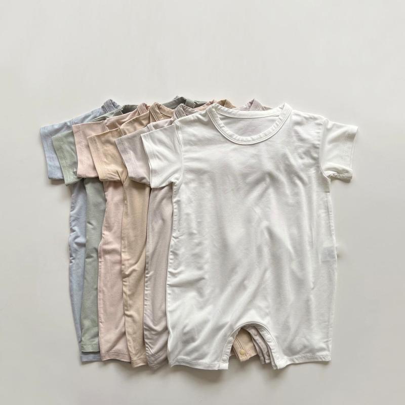 ・カテゴリ: ロンパース、カバーオール・対象年齢: 1〜3歳・性別: 男女兼用・袖丈: 半袖・主な素材: 綿95%・開閉スタイル: プルオーバー・スタイル: 韓国風・カラー展開: ベージュ、オフホワイト・サイズ展開: 66cm、73cm、80cm、90cm