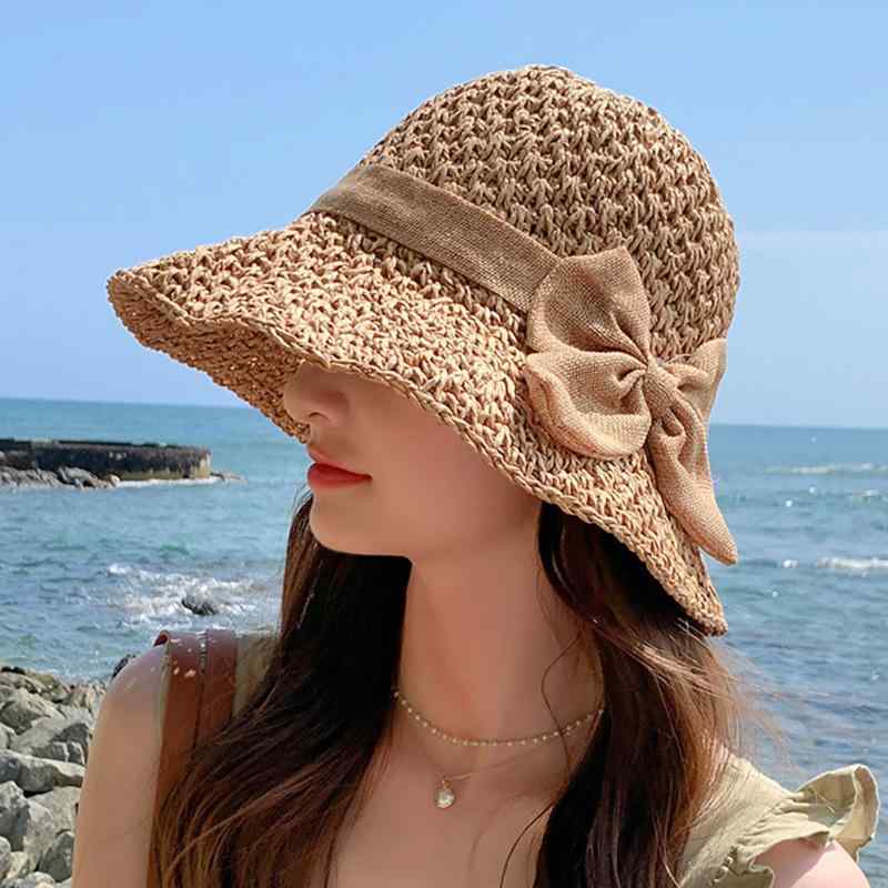 麦わら帽子 レディース リボン 夏用 折りたたみ UVカット 日よけ 通気性 つば広 ビーチ レジャー 旅行 ..