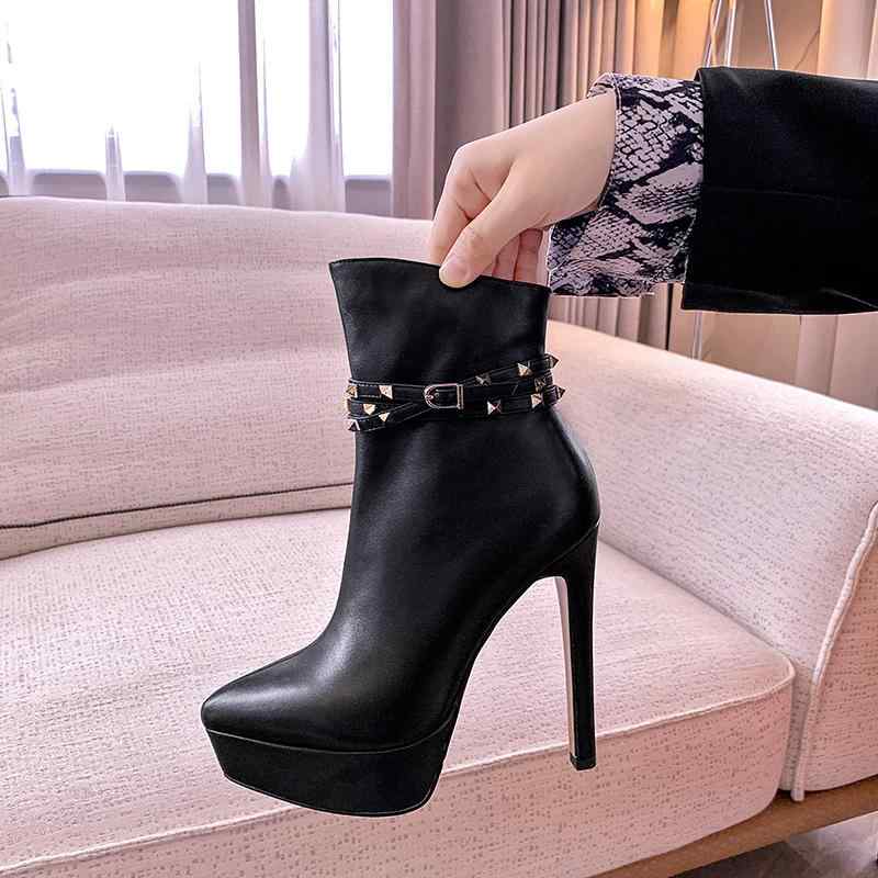 ブーツ レディース 秋冬 牛革 13cm細ヒール ポインテッドトゥ ストーム ショートブーツ サイドジップ 美脚 スタイルアップ 保温性 通勤 オフィス きれいめ