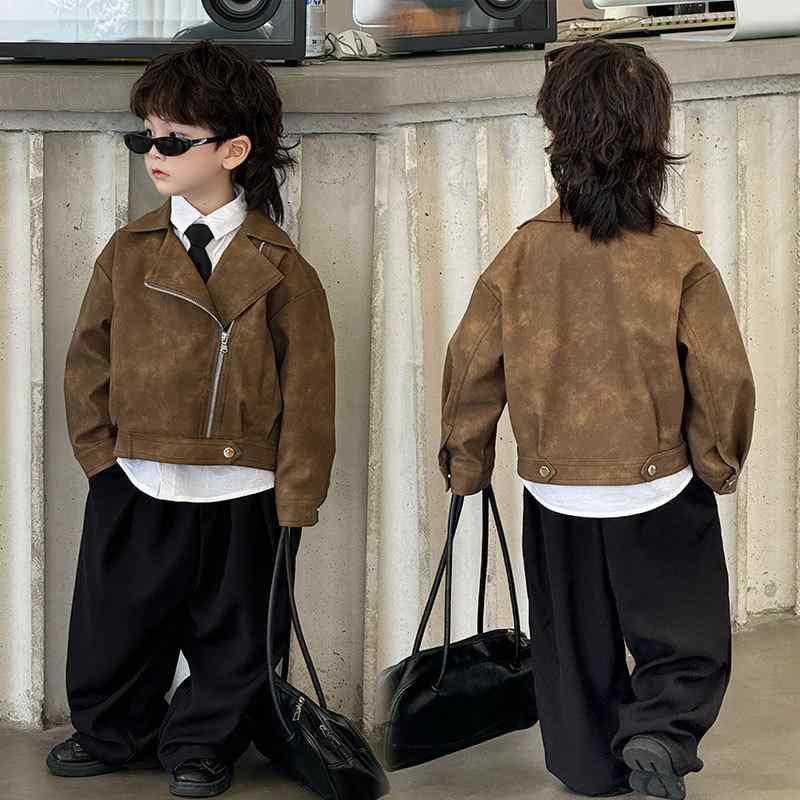 アウター ジャケット キッズ 男の子 PUレザー フェイクレザー ショート丈 カジュアル 襟付き 秋冬春 柔らかな肌触り スエード調 ブラウン ジップアップ