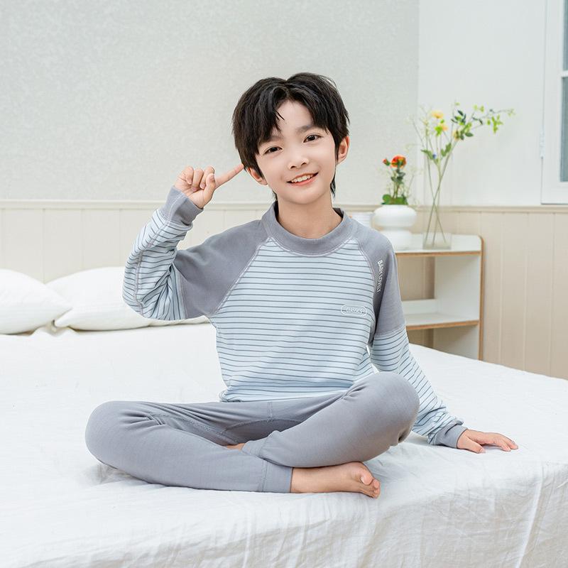 キッズ 男の子 女の子 発熱 保温 シームレス 裏起毛 抗菌 吸湿速乾 インナー 上下セット 長袖 長ズボン 秋冬 ボーダー柄 部屋着 パジャマ ルームウェア あったか 肌着(4.0)