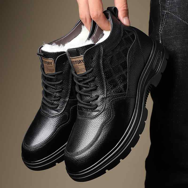 革靴 メンズ 滑り止め 衝撃吸収 保温 フィット 本革 牛革 裏ボア 羊毛 厚底 冬 カジュアル ハイカット お父さん向け クロコダイル柄 レースアップ ラウンドトゥ フラットソール 黒
