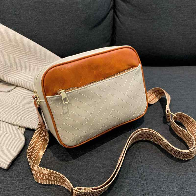 バッグ レディース ミニ ショルダーバッグ 幅広ショルダー 斜め掛け PUレザー スクエア型 上品 おしゃれ 韓国風 トレンド 春夏 普段使い スマホ収納 ファスナー開閉 ソフト