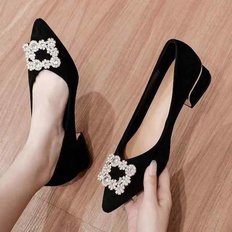 パンプス レディース 耐摩耗性 オフィス 通勤 万能 ラインストーン スエード調 太ヒール ミドルヒール ポインテッドトゥ 浅口 ローカット ゴールドメッキヒー...