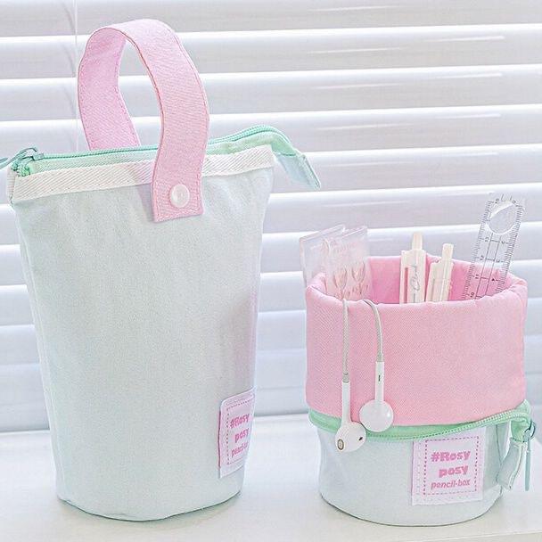 ペンケース レディース 学生 大容量 収納力抜群 自立式 ペン立て機能付き 折りたたみ式 手提げ 持ち運..