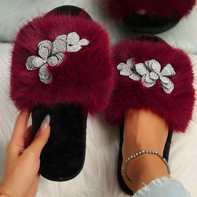 スリッパ レディース 秋冬 あったか もこもこ フェイクファー 暖かい ラインストーン フラワーモチーフ 花柄 カラフル 大きいサイズ 室内履き ルームシューズ おしゃれ かわいい
