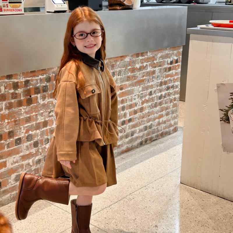 ガールズ セットアップ 秋冬 ドルマンスリーブ ウエストマーク PUレザー ジャケット パンツ 2点セット ゆったりシルエット 柔らかい素材 カジュアル 通学 お出かけ 小学生 3歳 4歳 5歳 6歳 7歳 8歳 カーキ