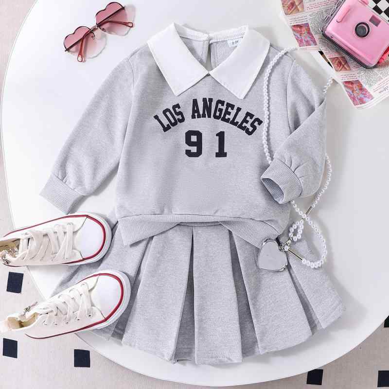 セットアップ 女の子 ガールズ キッズ ジュニア 長袖 アルファベット柄 フェイクレイヤード スウェット プリーツスカート 綿 コットン 柔らか 快適 2点セット 通園 通学 普段着 カジュアル 春夏秋 グレー