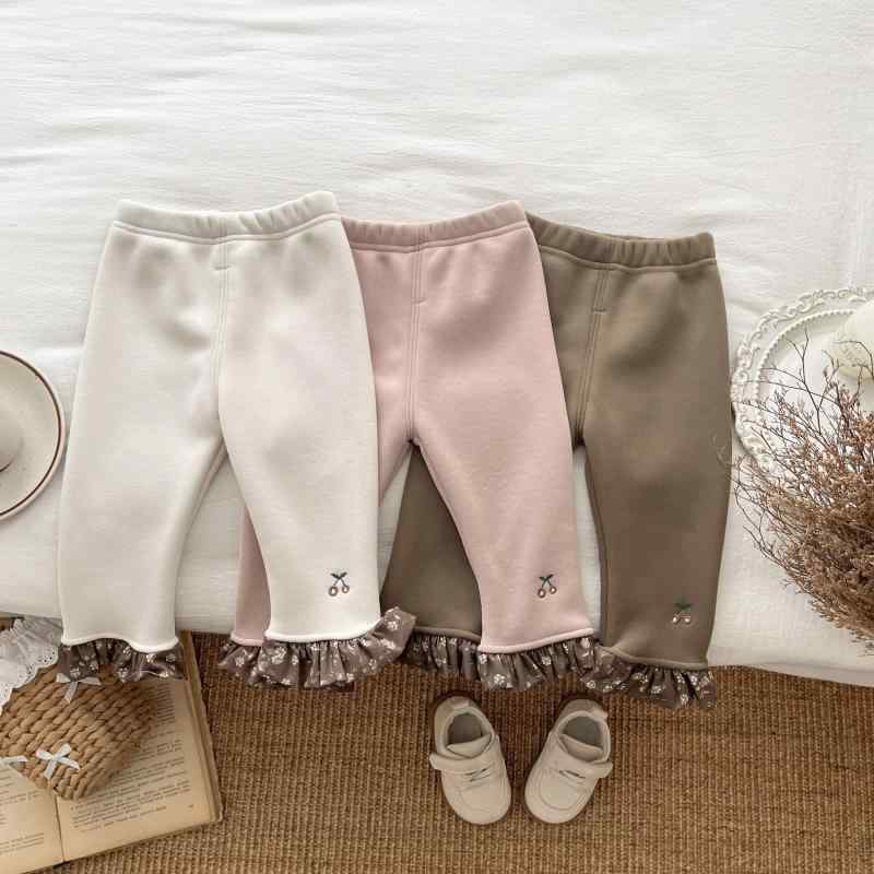 レギンス 女の子 女児 幼児服 ベビー服 キッズ服 冬用 裏起毛 裏ボア 厚手 保温 切り替え フリル おしゃれ かわいい 韓国風 ロングパンツ