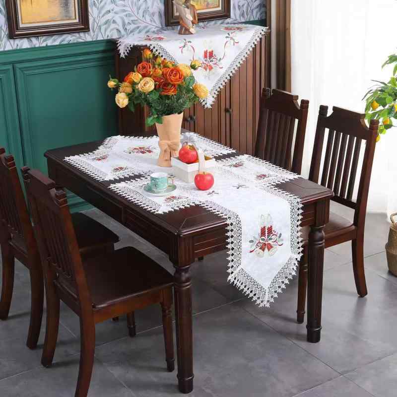 テーブルランナー クリスマス 高級感 上品 家庭用 ダイニング 食卓 センターテーブル リビング クリスマス装飾 ポリエステル レース 洗える ロングタイプ