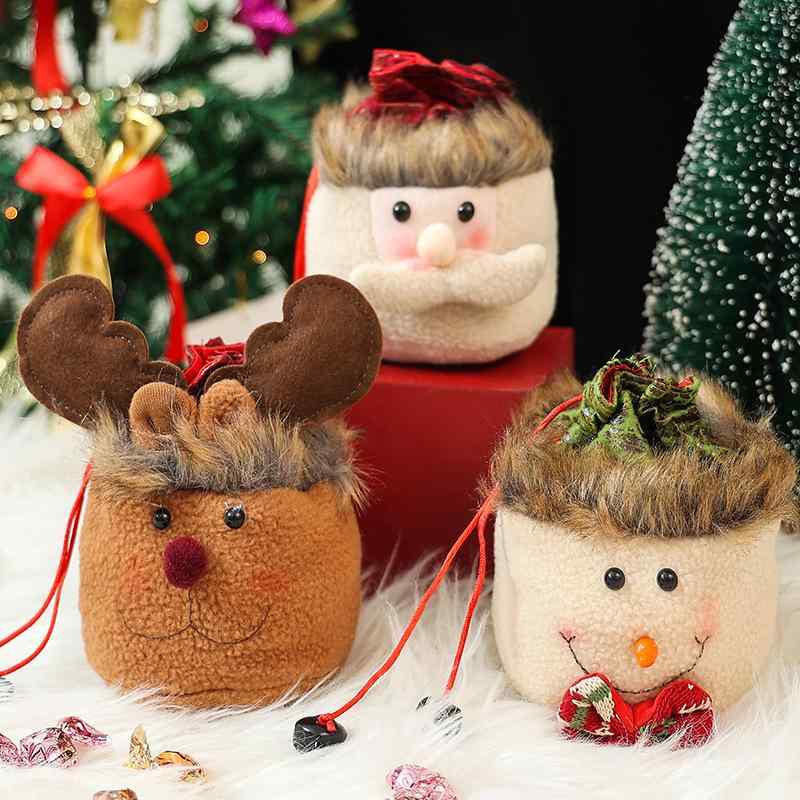 ギフトバッグ 子供用 クリスマス 雪だるま サンタ トナカイ柄 りんご お菓子 ラッピング プレゼント 布製 かわいい カートゥーン 幼稚園 向け