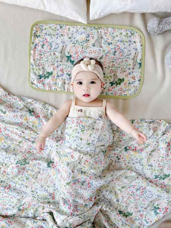 おくるみ ベビー 新生児 赤ちゃん 乳幼児 ガーゼケット ブランケット 抱っこ布団 接触冷感 通気性 吸湿速乾 春夏 薄手 柔らかい 肌触り 竹繊維 綿混 ダブルガーゼ Aクラス 安全基準 動物柄 かわいい