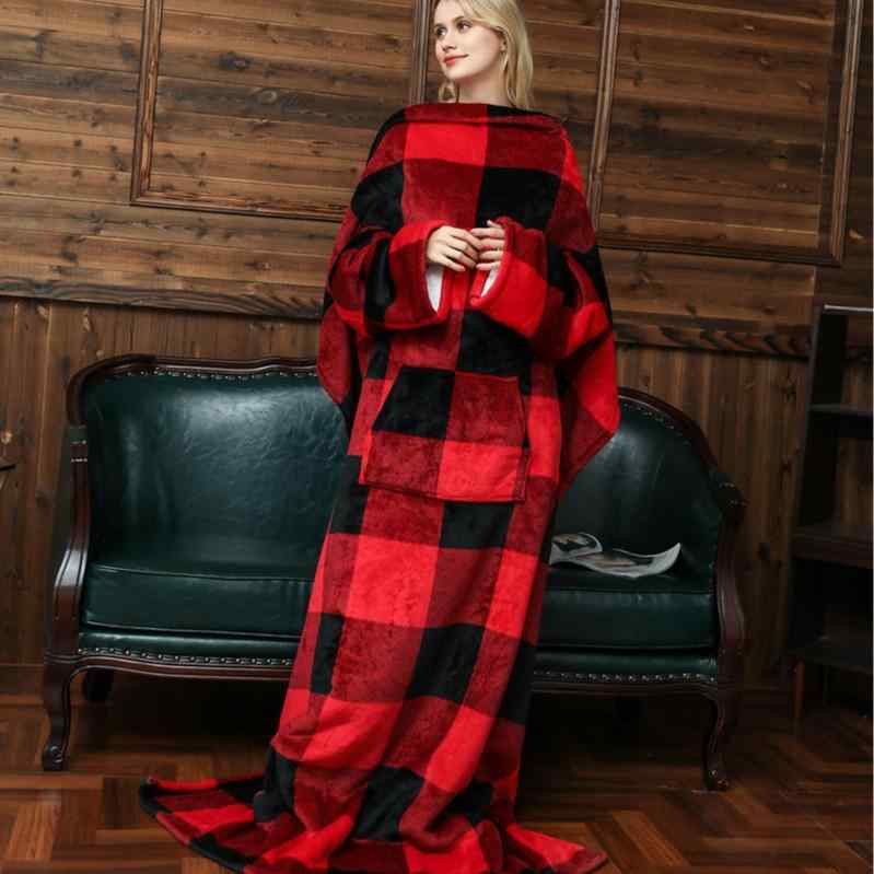 毛布 着る毛布 パーカー ルームウェア 部屋着 フランネルフリース あったか 防寒 ふわふわ テレビブランケット 幾何学模様 北欧風 おしゃれ ポリエステル