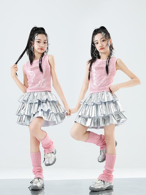 ダンス衣装 女の子 キッズ スパンコール 光沢感 ジャズダンス ストリートダンス ヒップホップ チアダンス 発表会 ステージ イベント用 上下セット ベスト レザースカート 動きやすい 軽量 練習着