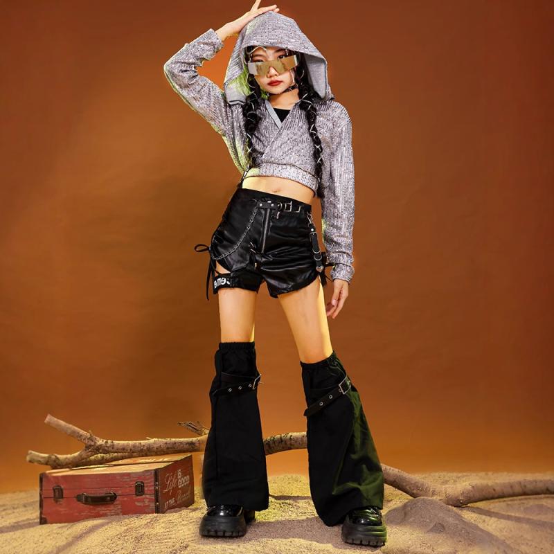 ダンス衣装 キッズ ガールズ ジャズ ヒップホップ ストリート スパンコール キラキラ 長袖トップス ブラック フェイクレザー ショートパンツ 発表会 イベント ステージ 春秋冬