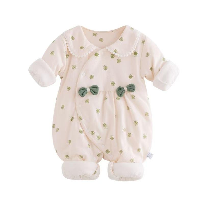 ・カテゴリ: ロンパース、カバーオール・スタイル: 韓国風・主な素材: 綿100%・袖丈: 長袖・厚さ: 厚手・カラー: グリーン・サイズ展開: 59、66、73、80、90・対象年齢: 新生児(0～1歳、80cm以下)・性別: 女の子・フード: なし・開閉方式: シングルボタン・タイプ: カバーオール