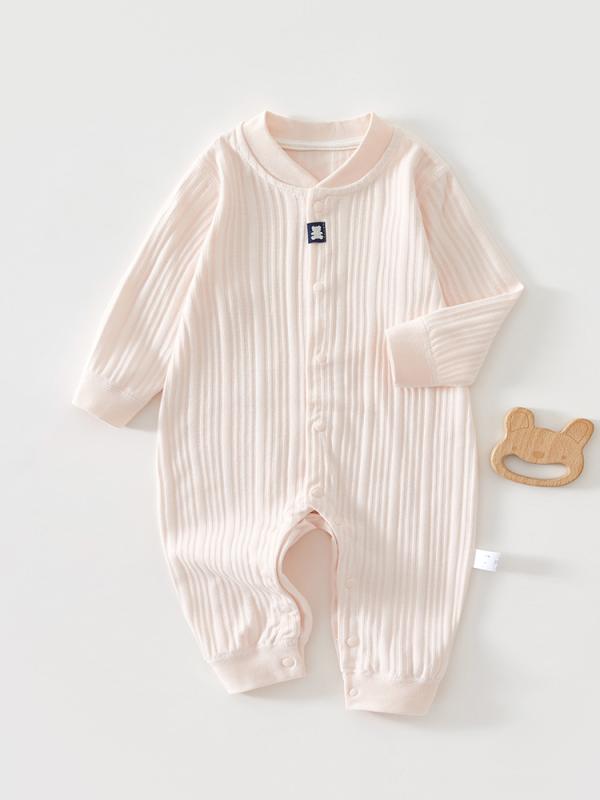 ・主な素材: 綿100%・対象年齢: 新生児 (0～1歳、身長80cm以下)・性別: ユニセックス・袖丈: 長袖・開閉部: シングルボタン・スタイル: カジュアル・カテゴリ: ロンパース、カバーオール・カラー展開: ピンク、イエロー、ブルー