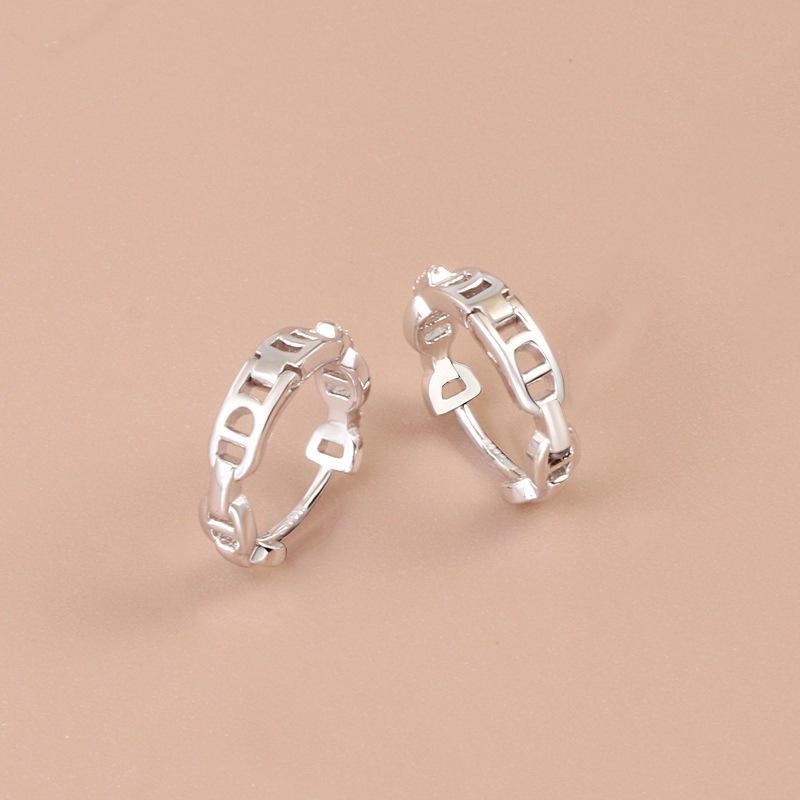 Opal - ピアス レディース シルバー925 金属アレルギー対応 ピッグノーズ 豚鼻 透かしデザイン フープ イヤーカフ シンプル 個性的 小ぶり 通勤 オフィス デイリー カジュアル おしゃれ 万能 耳飾り