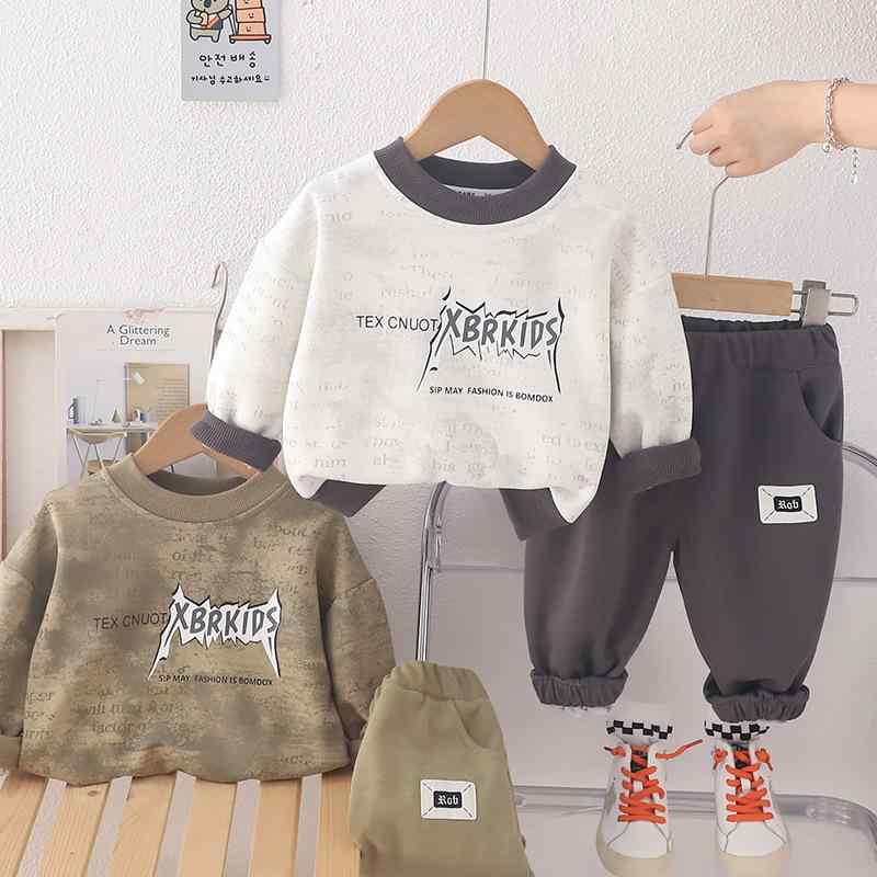 ベビー服 男の子 春秋 スウェット トレーナー セットアップ 2点セット 綿素材 柔らかい肌触り キャラクター ロゴプリント 外出着 部屋着 カジュアル
