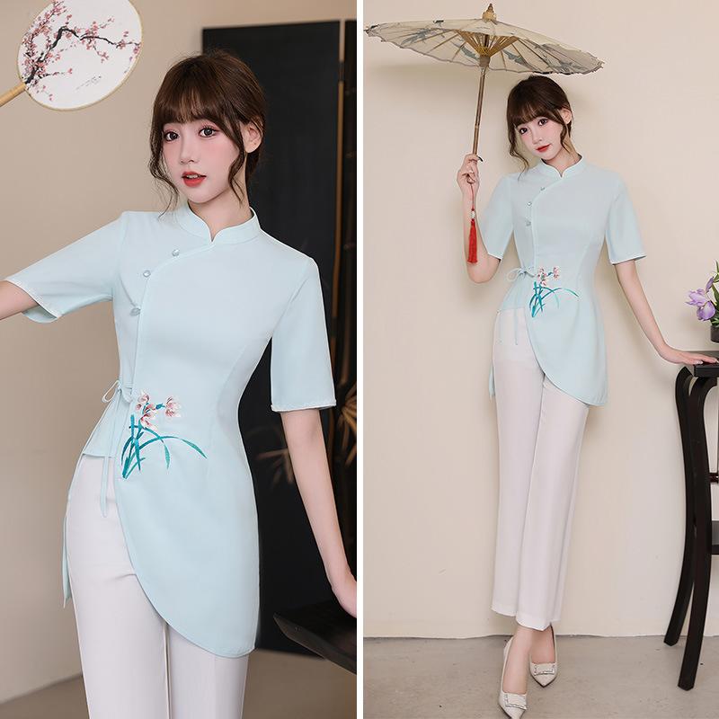 ・カラー展開: 緑白・サイズ展開: S, M, L, XL, 2XL, 3XL・主な素材: ポリエステル90%〜95%・スタイル: エレガント