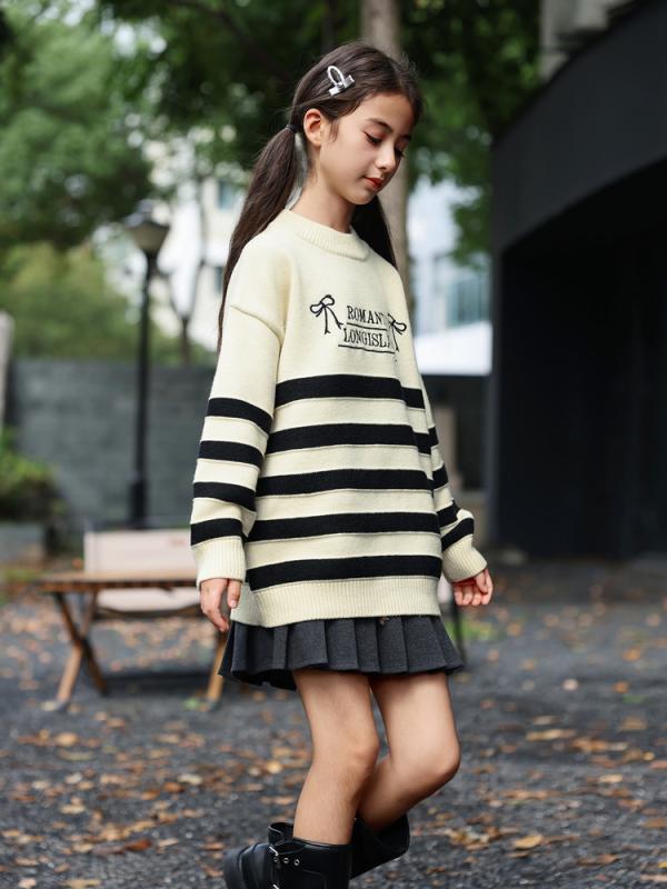 ・カテゴリ: 子供用セーター・性別: 女の子用・スタイル: 韓国風・主な素材: ポリエステル60%・素材: ニット・加工: 柔軟加工・毛糸の太さ: 細め・生地の厚さ: 厚手・袖丈: 長袖・ネックライン: クルーネック・開閉様式: プルオーバー・柄: 無地、ロゴ、ストライプ、配色・デザイン要素: 親子ペア・カラー: ベージュストライプ・対象年齢: 8歳以上・サイズ展開: 120cm、130cm、140cm、150cm、160cm、170cm