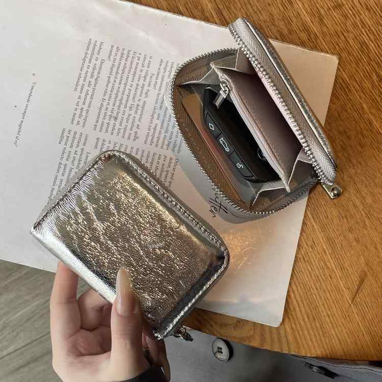 小銭入れ レディース 本革 最上級牛革 多機能 カード入れ 運転免許証ケース シンプル デイリーユース 無地 ステッチ シルバー 春夏 収納力抜群