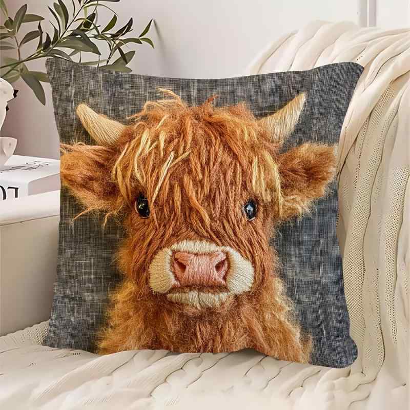 Low Rebound Cushions - クッションカバー ハイランドカウ柄 かわいい 子牛 アニマルデザイン ショートボア ふわふわ素材 リビング インテリア 家具飾り 北欧 モダン おしゃれ ブラック 45×45cm