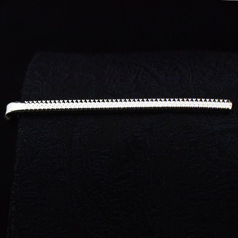 ネクタイピン メンズ レディース 手磨き加工 電気メッキ加工 フラットヘッド型 高級感 アンティーク調 ..