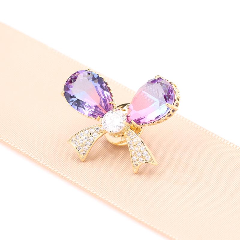 胸針 レディース 女性用 韓国風 上品 エレガント フェイククリスタル リボン 襟ピン ニット セーター アウター用 ゴールド 金色 銅製