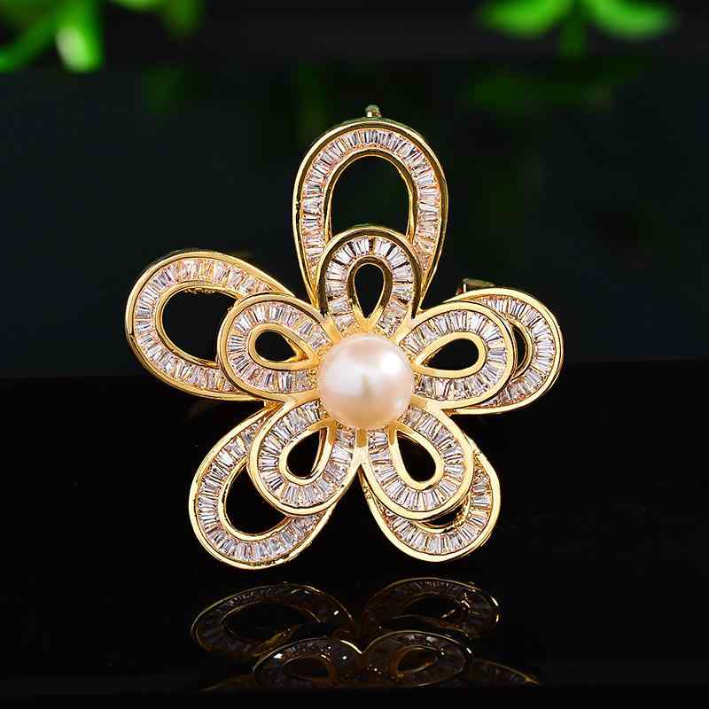 ブローチ レディース 花 淡水パール リボン 独創的 繊細 上品 エレガント 洗練された 高級感 銅 ジルコ..