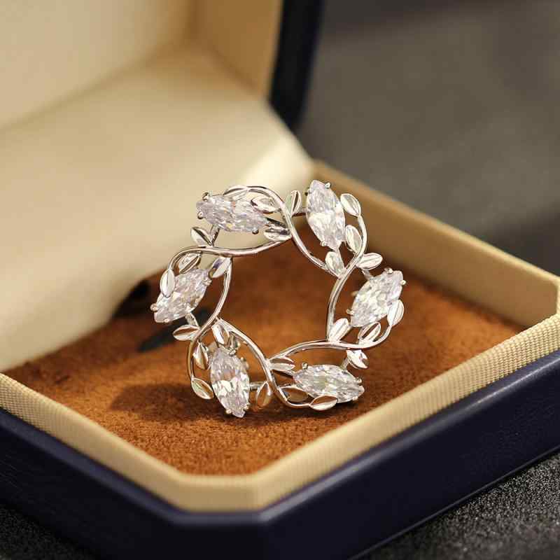 ブローチ 男女兼用 高級感 上品 エレガント シンプル マイクロパヴェ ジルコニア 麦の穂 フラワーリー..