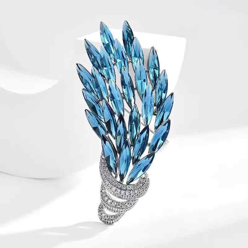 ブローチ レディース 走光防止 多機能 電気メッキ加工 亜鉛合金製 高級感 デザイン オーストリアクリスタル 麦の穂 花モチーフ エレガント 上品 華やか 記念日 プレゼント コート ドレス マフラー 卒業式 入学式 結婚式 フォーマル カジュアル